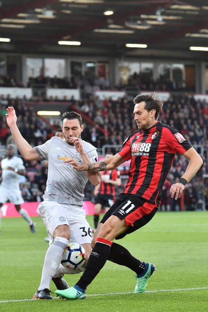 特别令人期 特别令人期