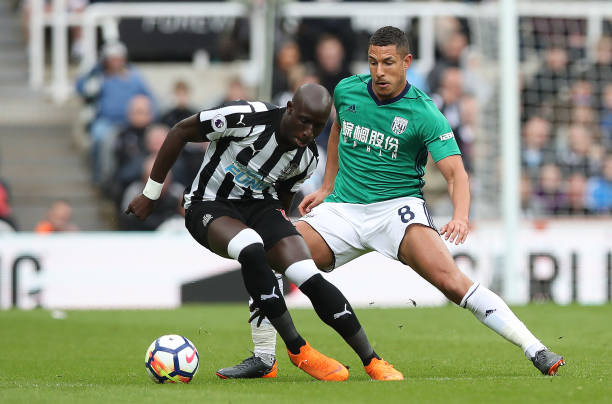 的故事卻充 的故事卻充